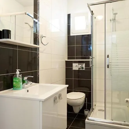 In With Sea View, Terrace, Air Conditioning, Wifi 5052-5 Apartamento